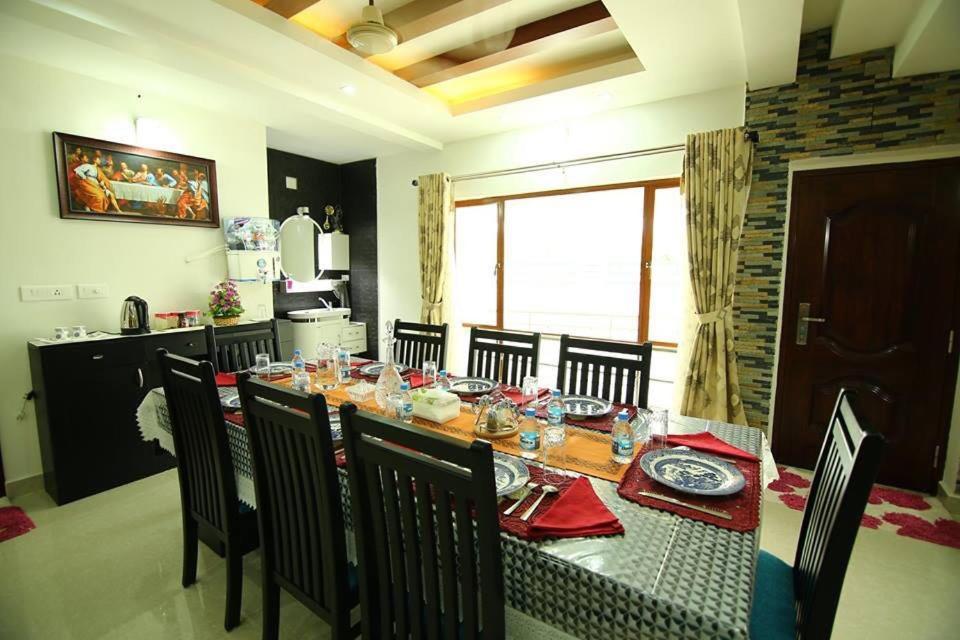 Captains Cabin Backwater Resort Alappuzha Exteriör bild