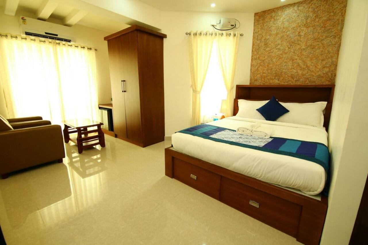 Captains Cabin Backwater Resort Alappuzha Exteriör bild